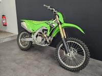KAWASAKI KX450 2024 1° MAIN !