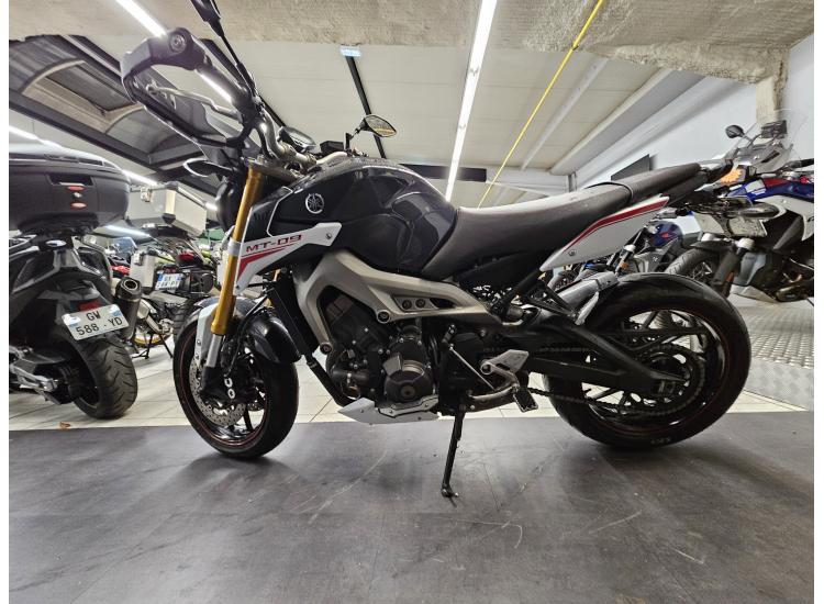 YAMAHA MT 09 STREET RALLY REVISEE ET GARANTIE 12 MOIS !