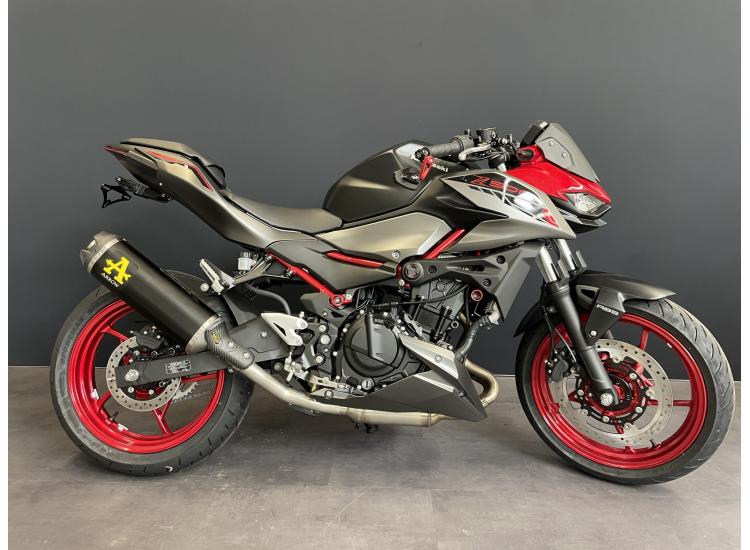 KAWASAKI Z500 SE PUIG 