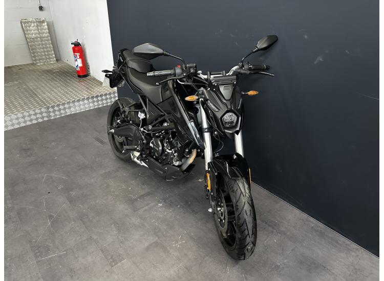 VOGE R 125 1ER MAIN REVISÉE & GARANTIE 12 MOIS !