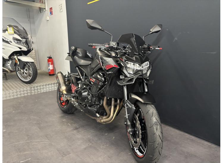 KAWASAKI Z 900 Full
