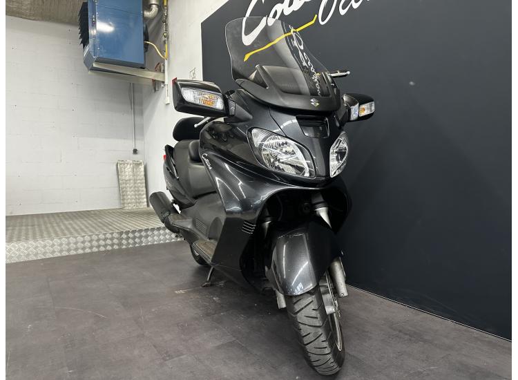 SUZUKI BURGMAN 650 REVISEE & GARANTIE 12 MOIS !