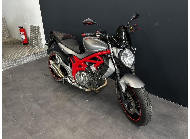 SUZUKI GLADIUS 650 70KW FULL REVISÉE & GARANTIE 12 MOIS !