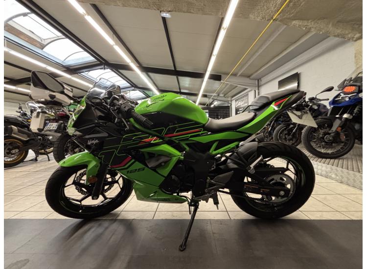 KAWASAKI NINJA 125 REVISÉE & GARANTIE !