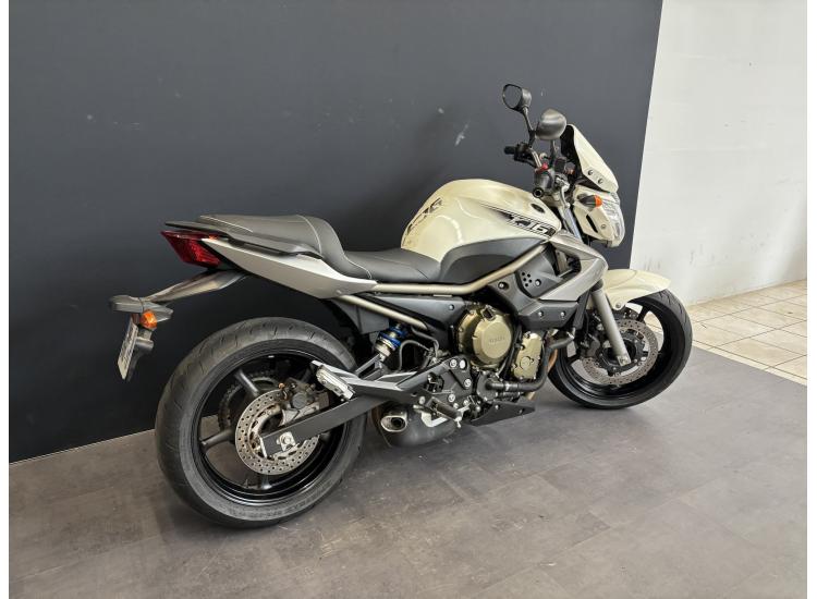 YAMAHA XJ6 A2 REVISEE & GARANTIE 12 MOIS !