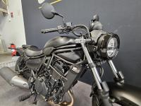 KAWASAKI ELIMINATOR 500 DEMO BIKE 228 KMS SEULEMENT !!