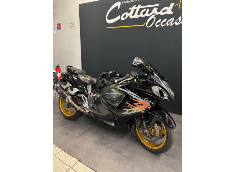 SUZUKI GSX-R 1340 HAYABUSA