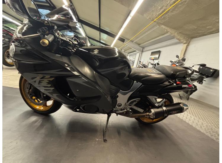 SUZUKI GSX-R 1340 HAYABUSA