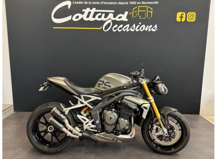 TRIUMPH SPEED TRIPLE 1200 RS