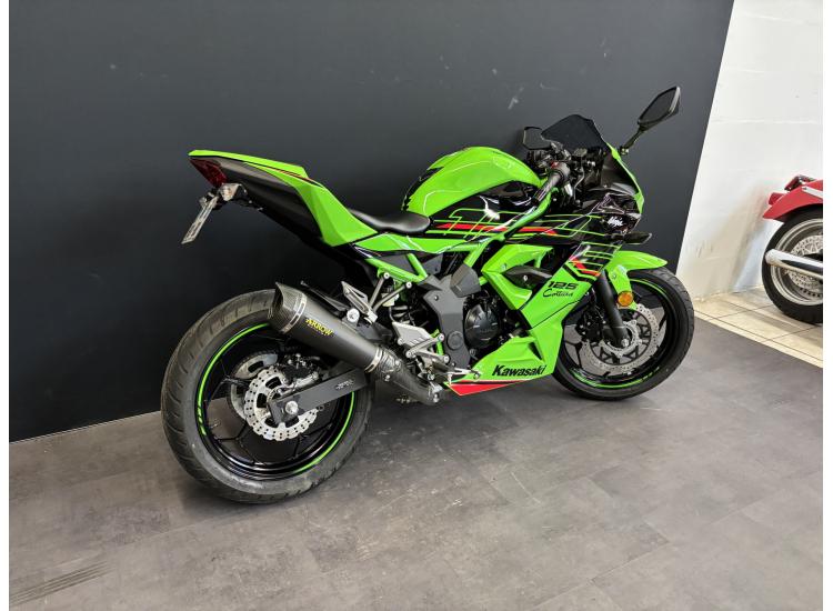 KAWASAKI NINJA 125 REVISEE & GARANTIE 12 MOIS !