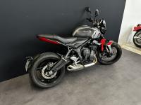 TRIUMPH TRIDENT 660 1ER MAIN BRIDABLE A2 REVISÉE ET GARANTIE !