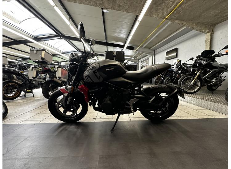 TRIUMPH TRIDENT 660 1ER MAIN BRIDABLE A2 REVISÉE ET GARANTIE !