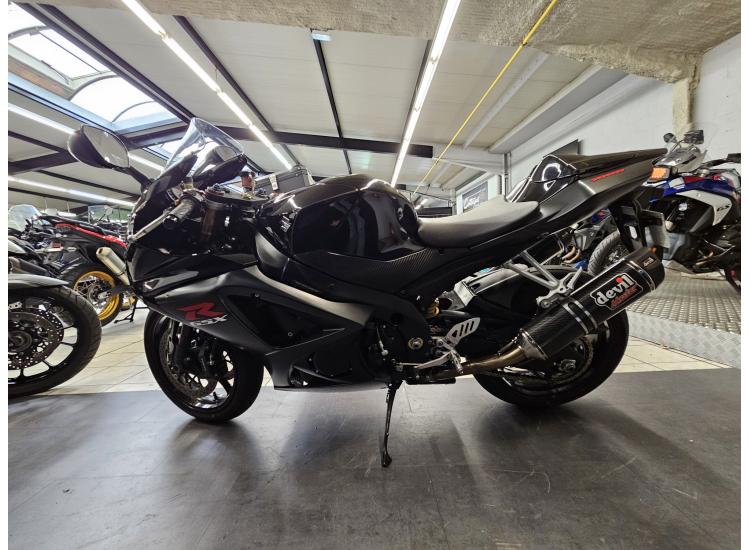 SUZUKI GSXR 1000 1° MAIN REVISEE ET GARANTIE !