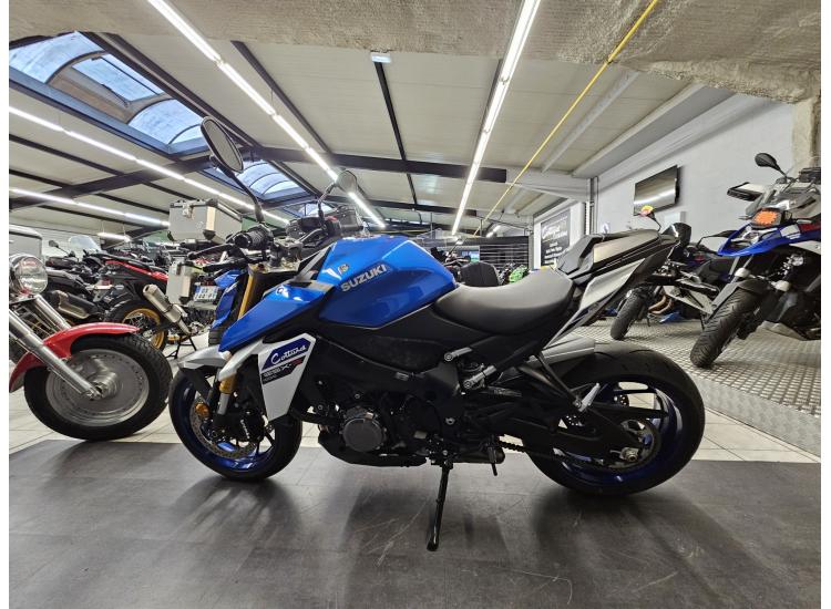 SUZUKI GSX S 1000 DEMO BIKE 1068KMS SEULEMENT !