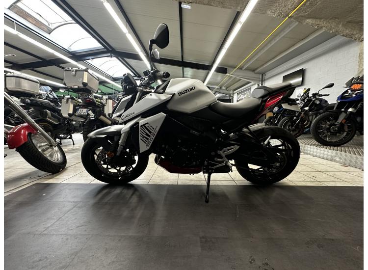 SUZUKI GSX-S 950 A2 EN FULL 1ER MAIN REVISÉE & GARANTIE 12 MOIS !