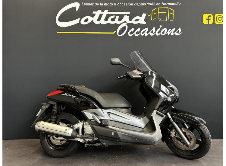 YAMAHA X-MAX 250 REVISEE & GARANTIE 12 MOIS ! 