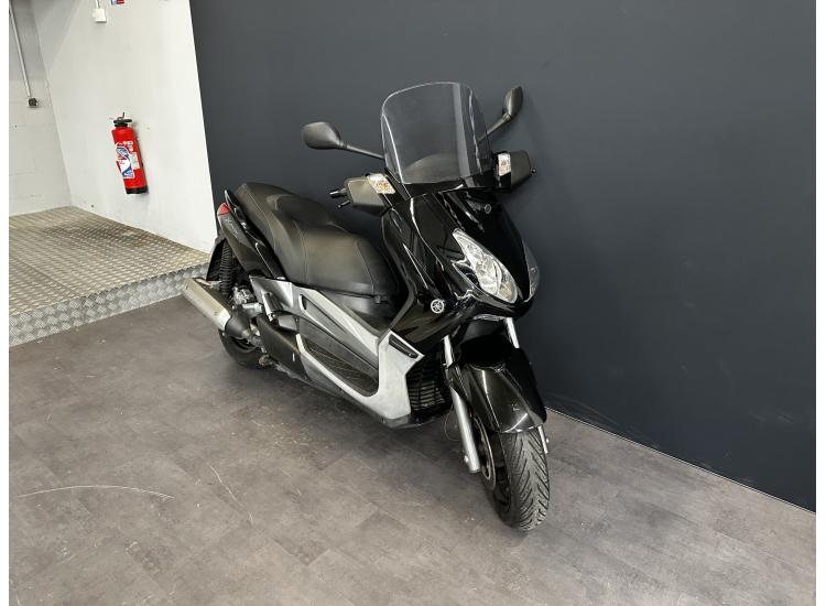 YAMAHA X-MAX 250 REVISEE & GARANTIE 12 MOIS ! 