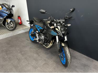 SUZUKI GSX-8S