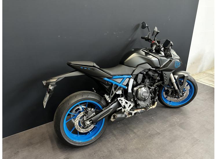 SUZUKI GSX-8S FULL GARANTIE ! 