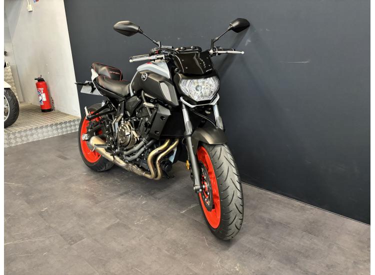 YAMAHA MT-07 A2 REVISÉE & GARANTIE 12 MOIS !