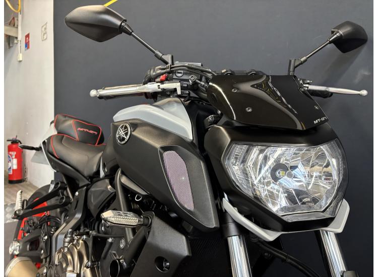 YAMAHA MT-07 A2 REVISÉE & GARANTIE 12 MOIS !