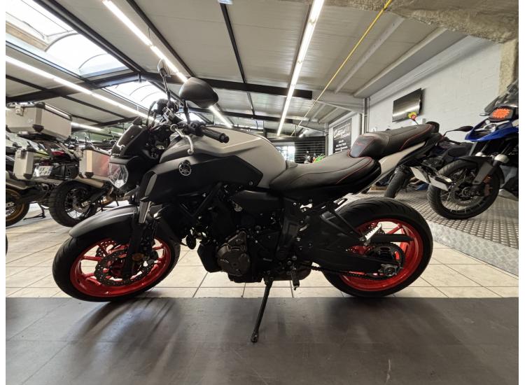 YAMAHA MT-07 A2 REVISÉE & GARANTIE 12 MOIS !