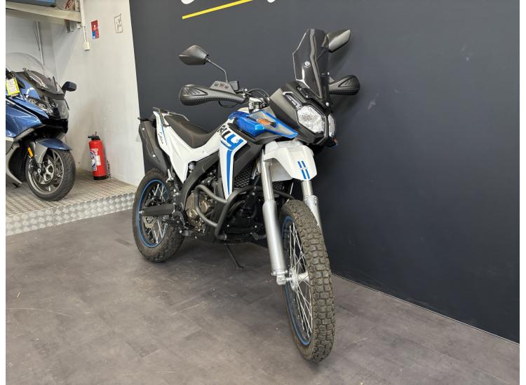 VOGE 300 RALLY 45 KMS REVISEE & GARANTIE ! 